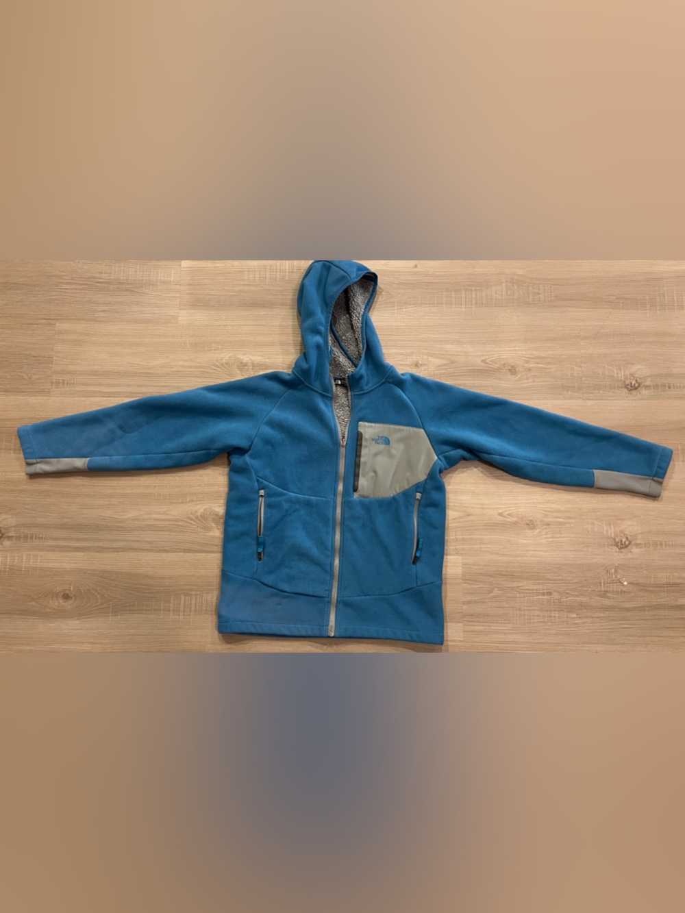 The North Face Blue and Gray Sherpa-Lined Hooded Fleece - Picture 7 of 7